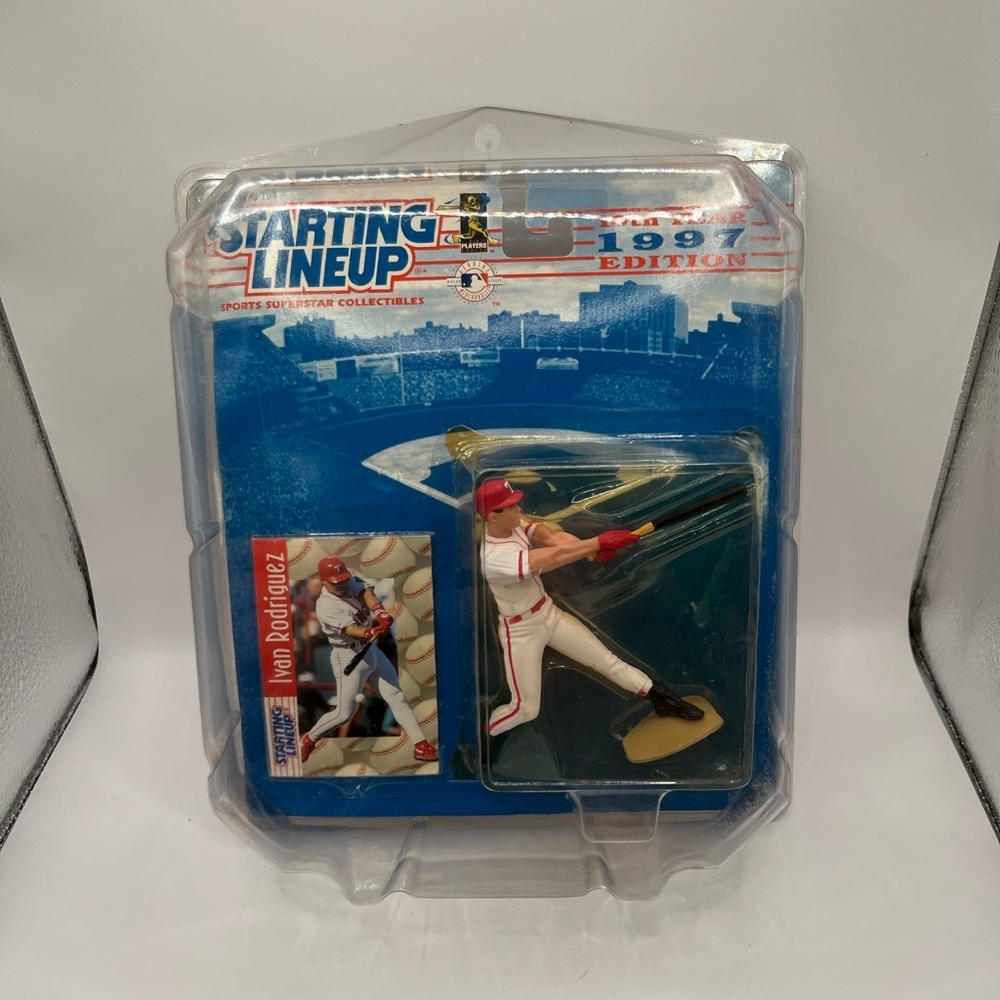 1997 Starting Lineup Ivan Rodriguez, Texas Rangers action figure.